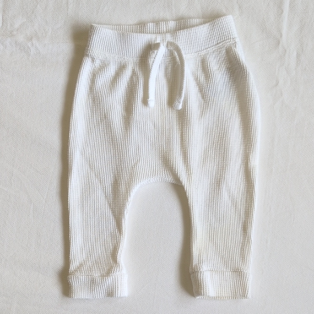 old navy thermal waffle knit joggers white 6-12 months unisex baby
